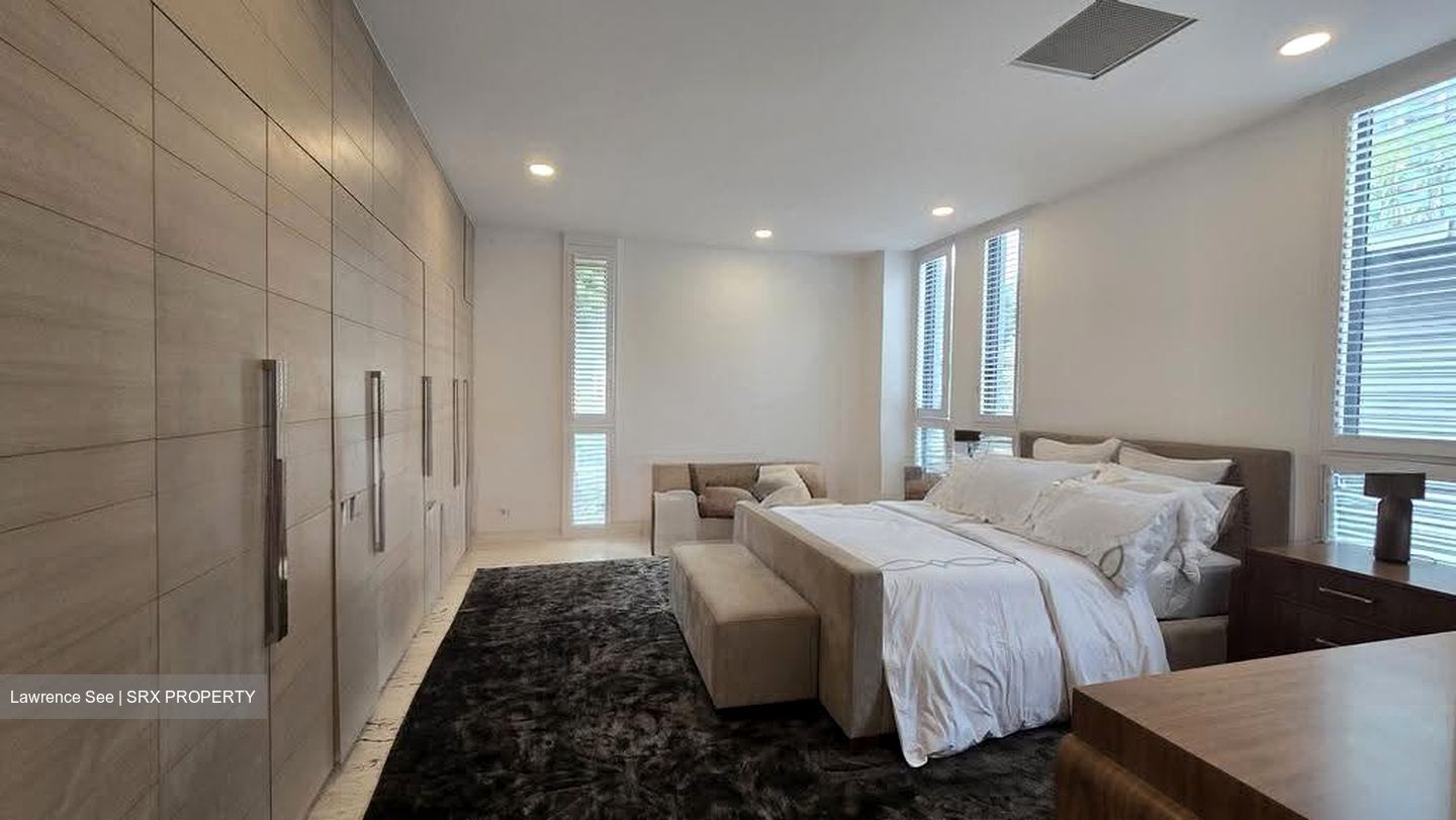 One Tree Hill Collection (D10), Detached #630940731